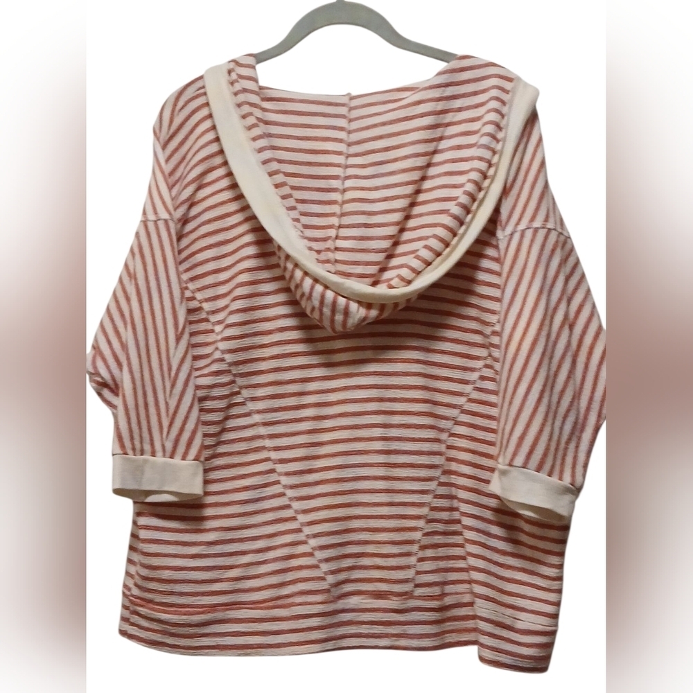 Cable & Gauge - White & Pink Stripped Hoodie W/ Drawstring & Pockets - Picture 3 of 9